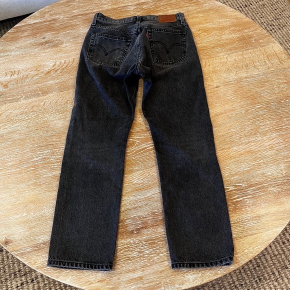 Levi's 501 Original Fit Women's W26 L28 in Take a Hint Grey - Picture 3 of 7